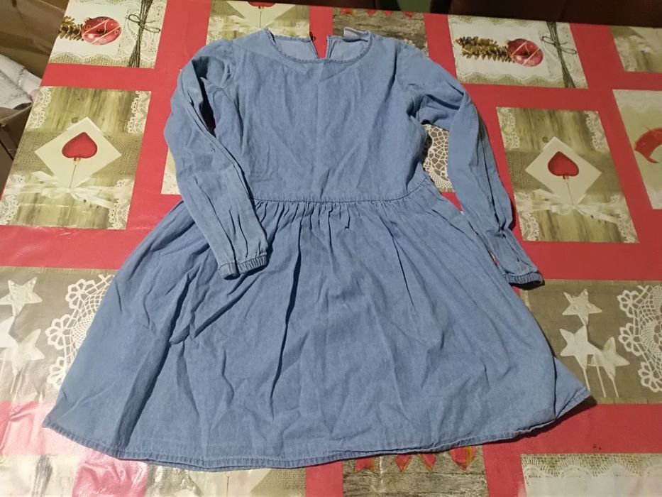 Sukienka dla dziewczynki 6 - 7 lat 116 - 122