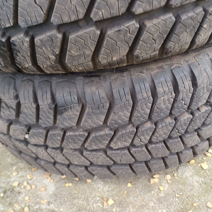 Opony zimowe 185/55/15 jak nowe