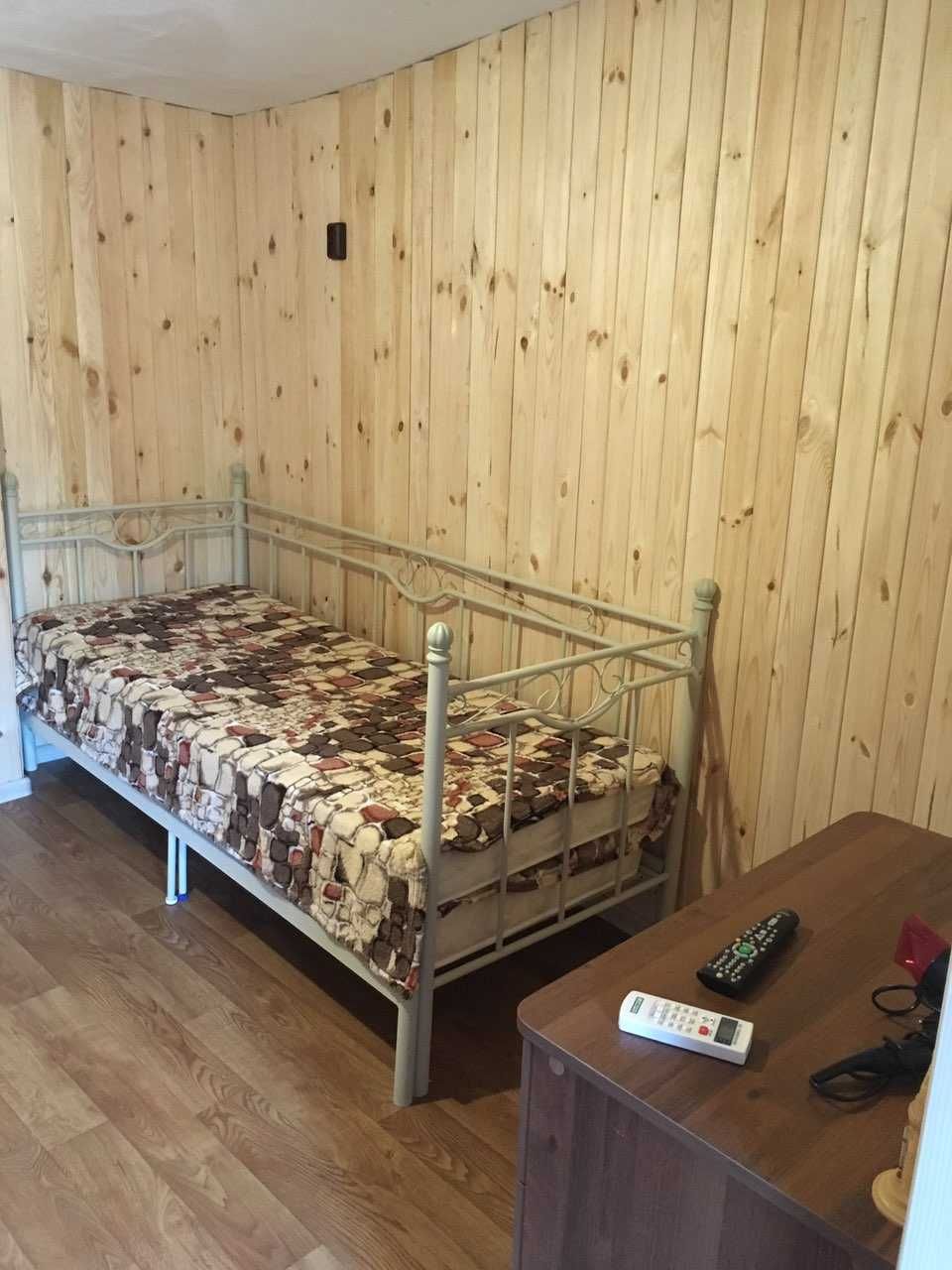 Аркадия, трехместный домик, близко к пляжу.