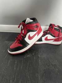 Nike Air Jordan Mid r.41