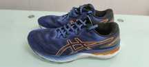 Tênis ASICS  Tam. 42.5