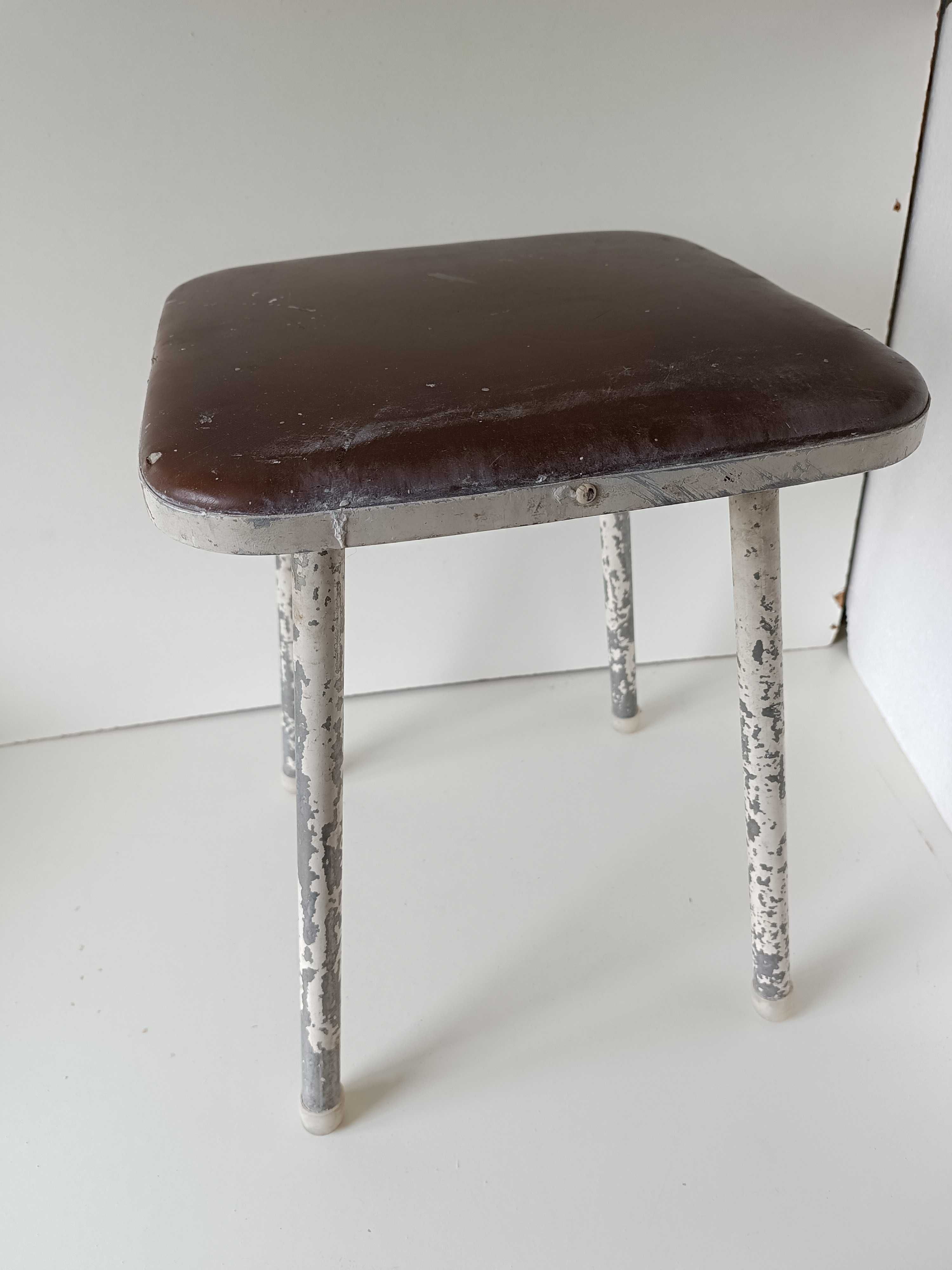 металлическая табуретка табурет стул с выкручивающимися ножками СССР