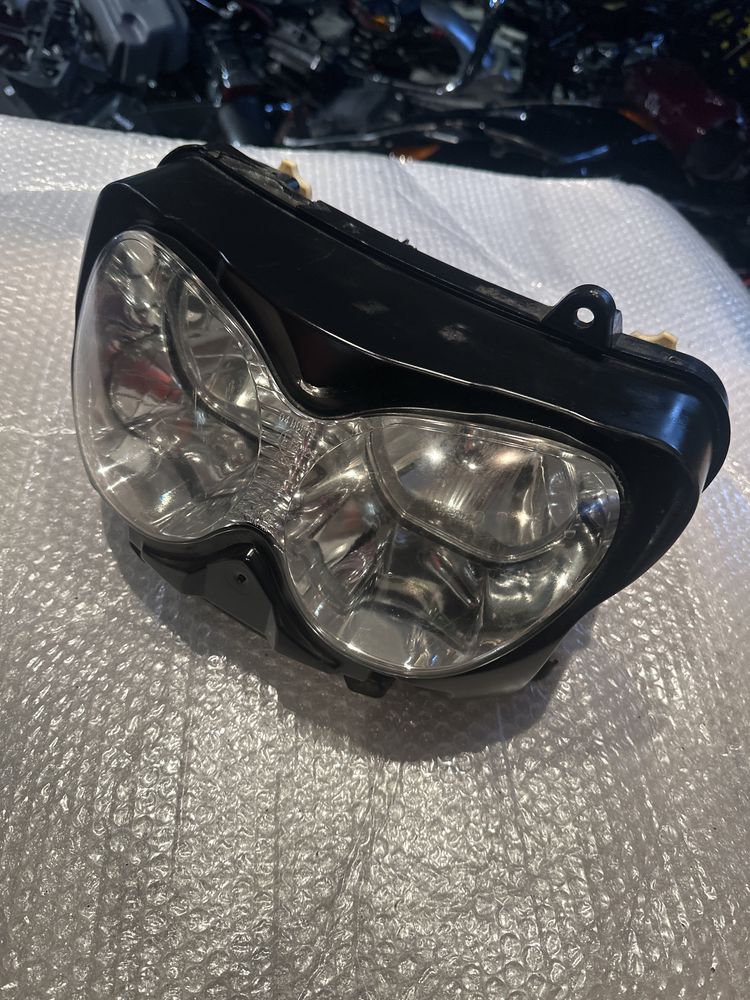 Suzuki GSX 600f gsx-f jajko 98-03 Lampa Reflektor V67