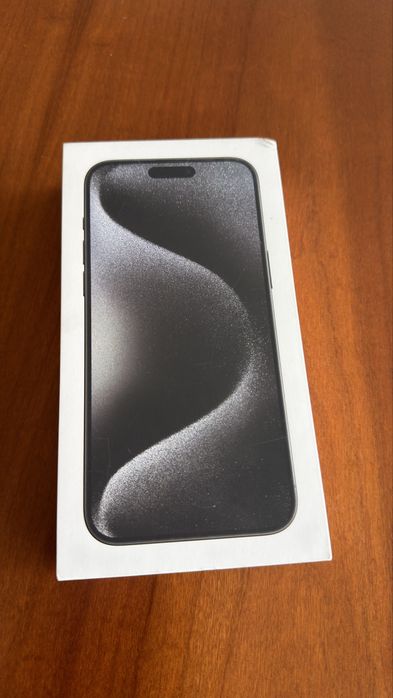 iPhone 15 Pro Max Preto