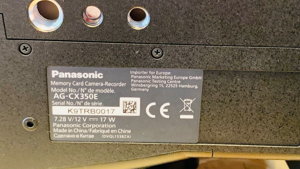 PANASONIC AG-CX350E - Profesjonalna kamera cyfrowa 4K - jak NOWA!