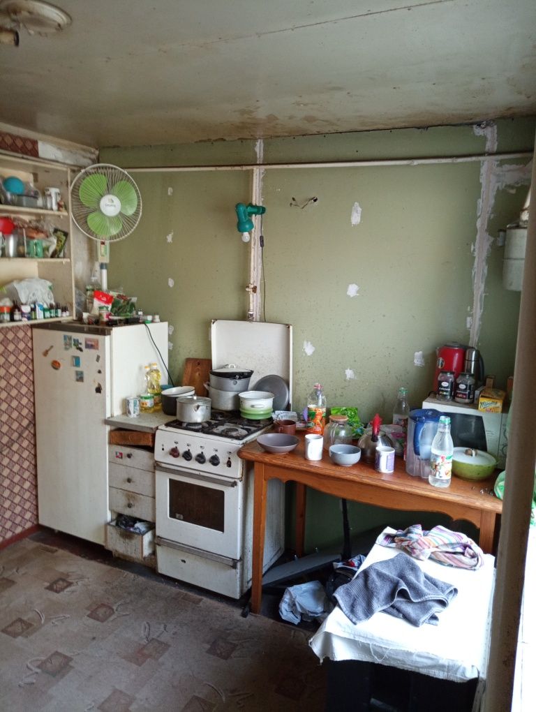 Продам пол-дома,р-н Гагарина, Юр.Академии