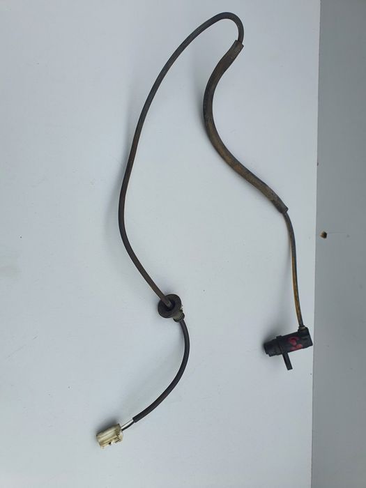 LEXUS GS300 GS430 czujnik abs prawy tylny 97-05