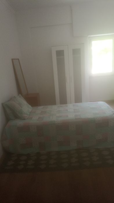 Quarto no Laranjeiro