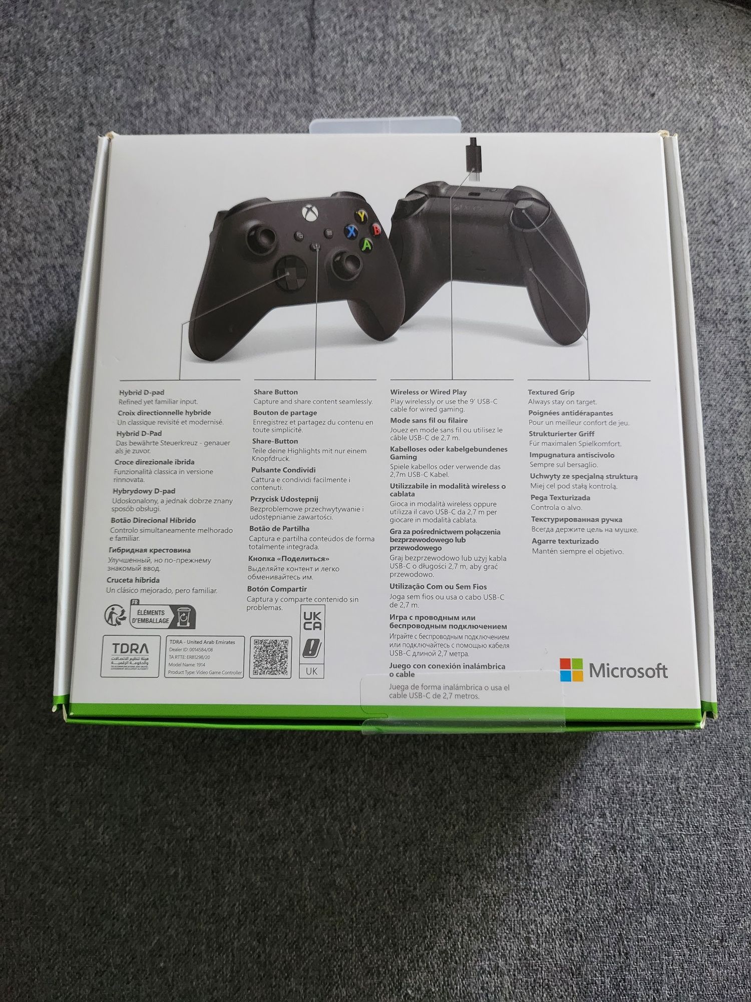 Pad Xbox One/Series z kablem USB-C, nowy