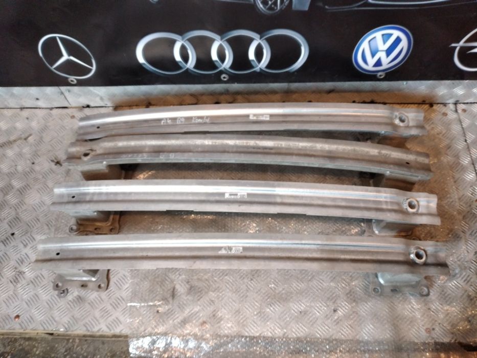 Audi a4 b9 belka zderzaka tyl