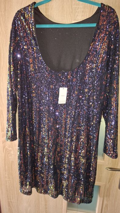 Sukienka w cekiny Plus size  48