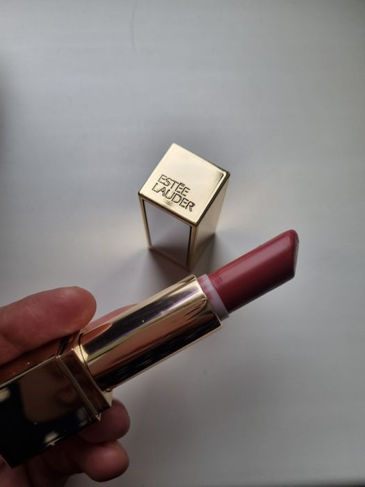 База під макіяж Perricone md blur , тонер klairs,  помада estee lauder