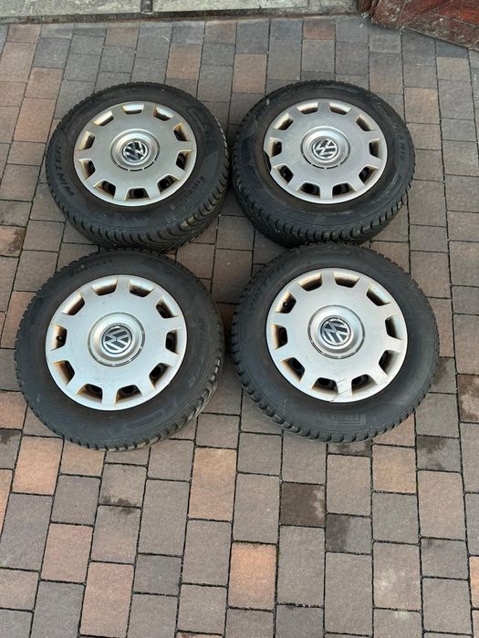 Koła zimowe Pirelli 15 Cali 195 65 VW Skoda Seat