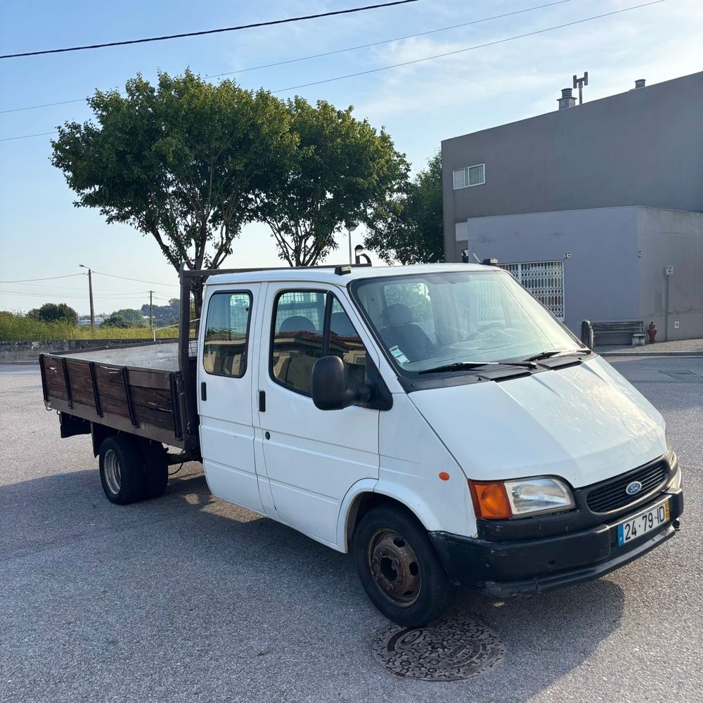 Ford transit caixa aberta