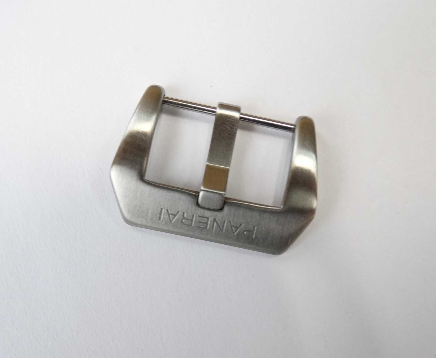 Zapięcie klamra pre-v szczotkowana 24mm do PAM Panerai do paska z logo