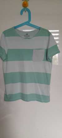 Zielony T-shirt w paski chłopięcy H&M r.134/140