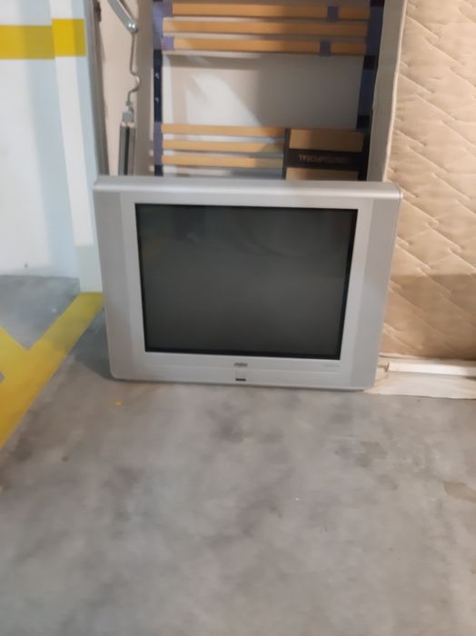 Televisão antiga