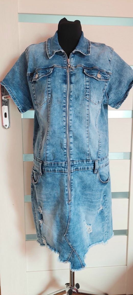 Sukienka jeans z przetarciami Xl