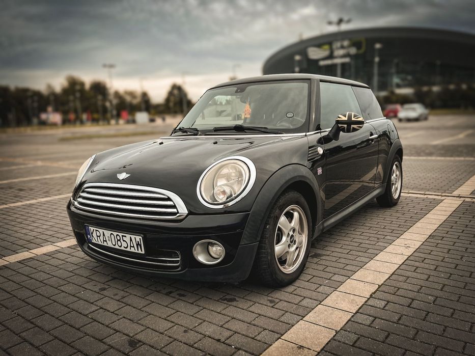 MINI ONE Sprzedam zadbane Mini One