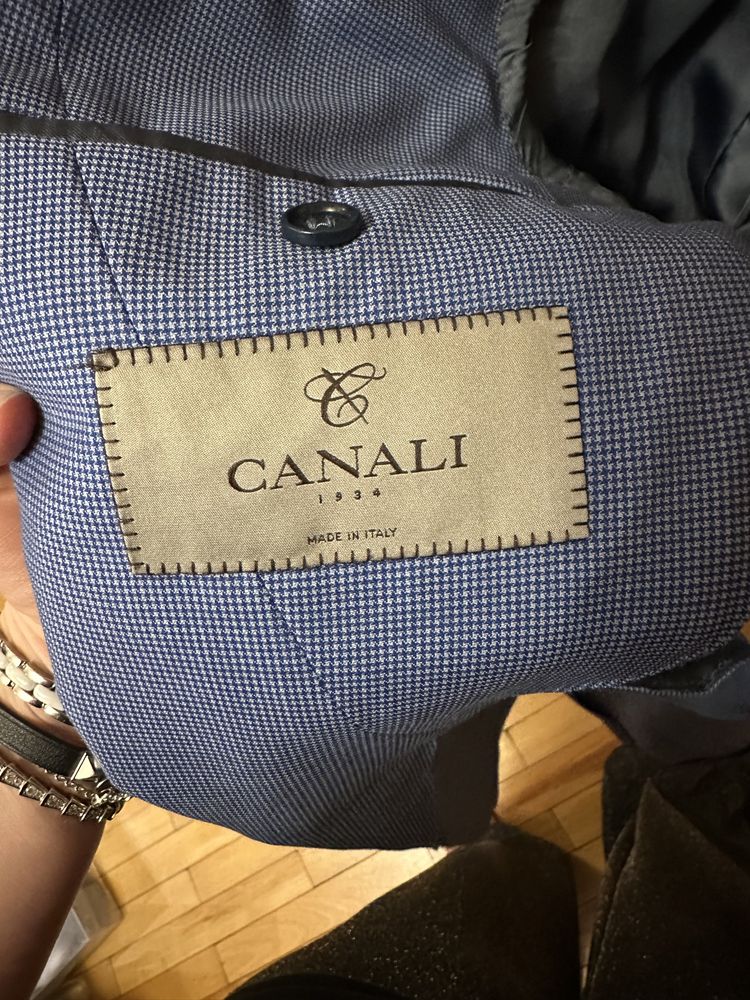 Костюм чоловічій Canali