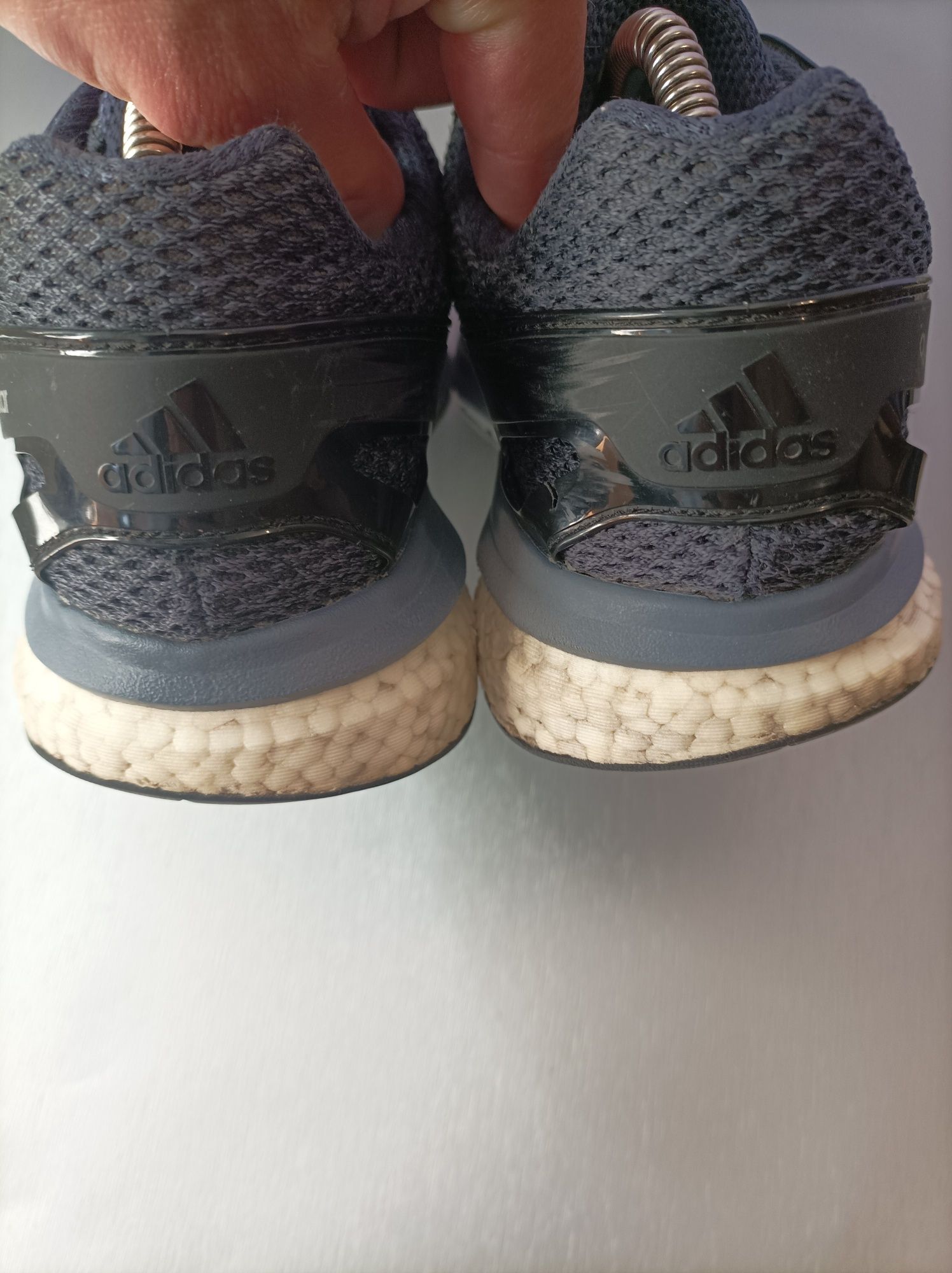 Кроссовки adidas Questar Boost