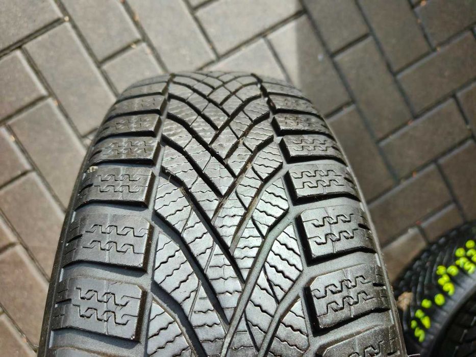 185/60 88T R15 FALKEN Eurowinter HS02 7mm 2022r Zimowe Opony 4szt