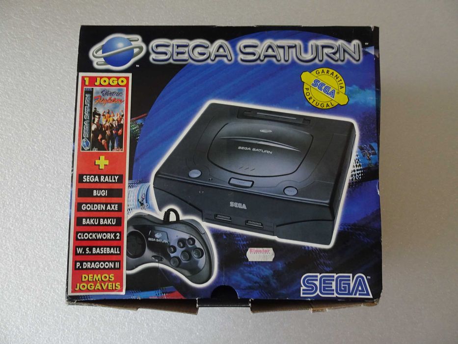 Consola Sega Saturn na caixa