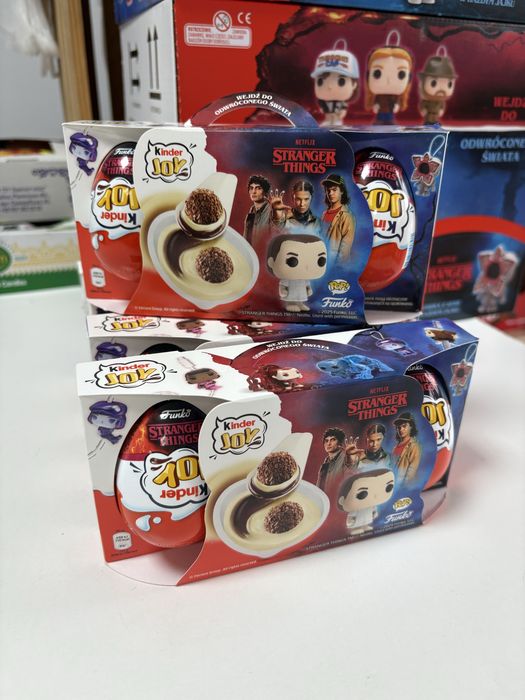 Дивні дива kinder joy funko
