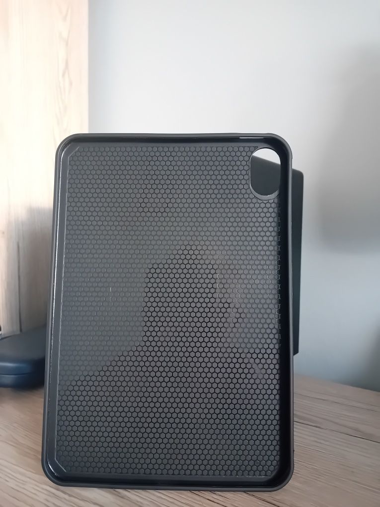 Etui do Ipada 6 generacji