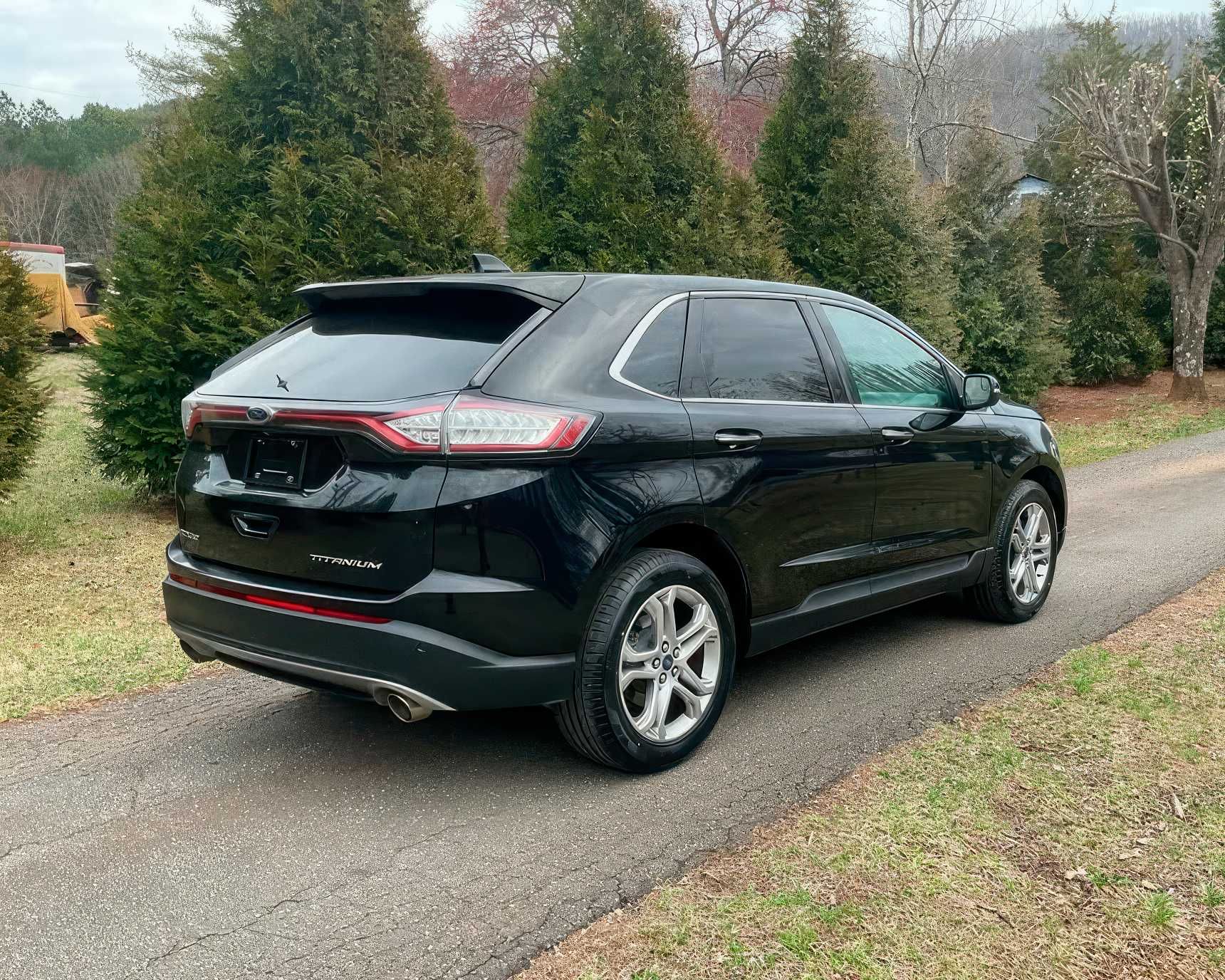 2018 Ford Edge Titanium