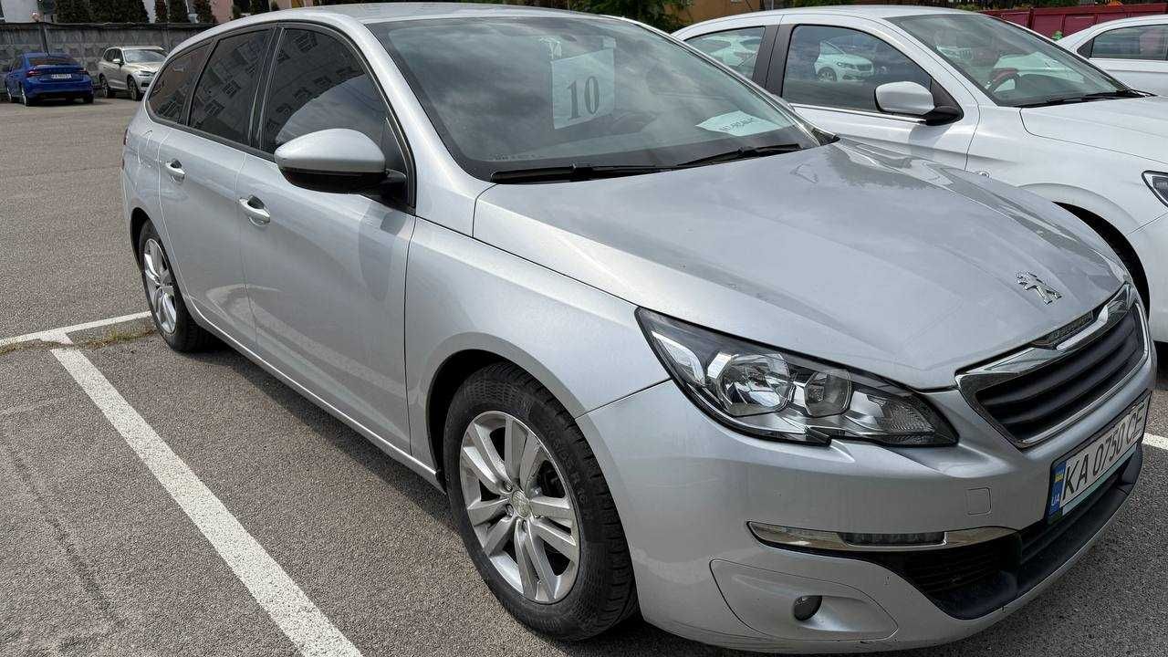 Офіційний Peugeot 308 II покоління 1.6D MT 2016 р.