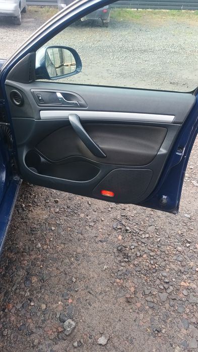 Продам економну шкоду в хорошому стані