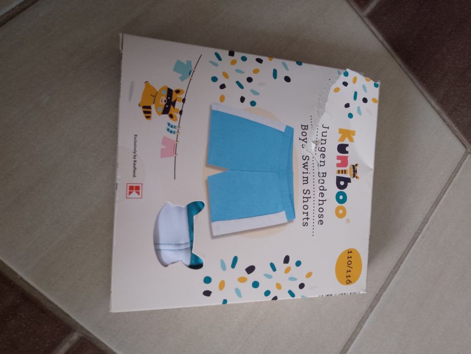 Nowe chłopięce kąpielówki 110/116 Kuniboo