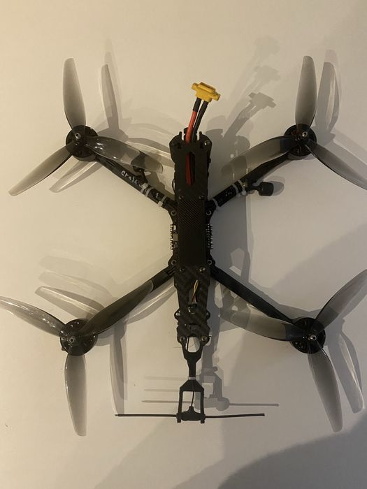 FPV дрон на цифрі 7ʼʼ mark4