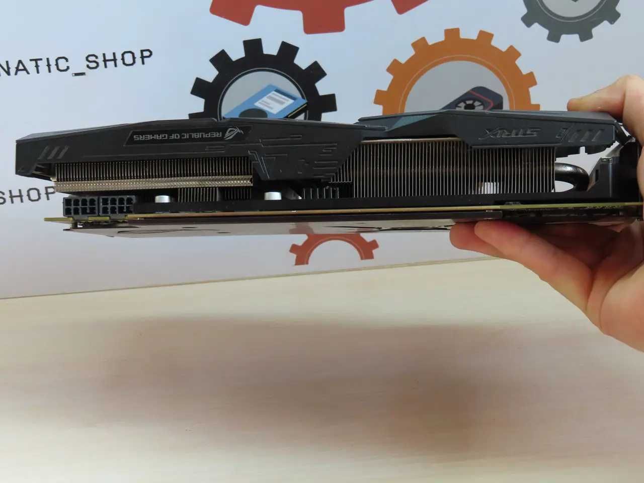 Видеокарта ASUS rog STRIX RX VEGA56 8GB