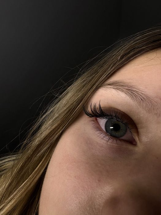 Przedłużanie rzęs