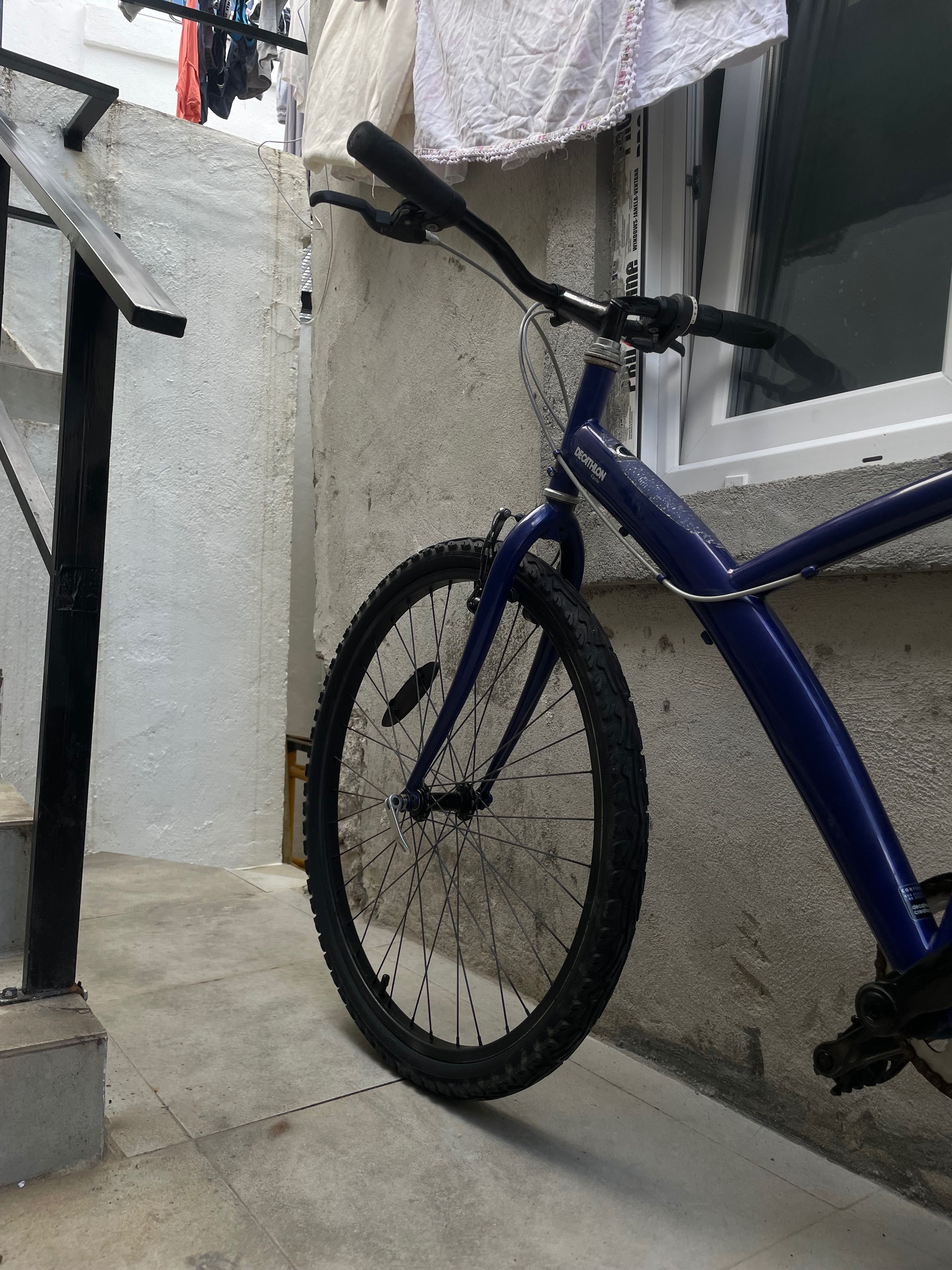 Bicicleta decathlon semi nova