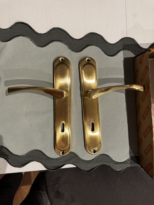 3 szt. klamki Metalbud Diana 72mm złote