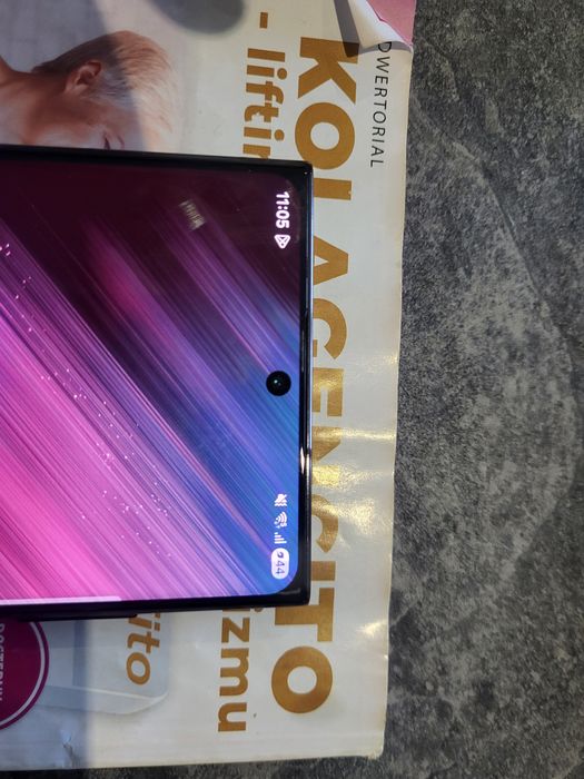 Wyswietlacz samsung s22 ultra.