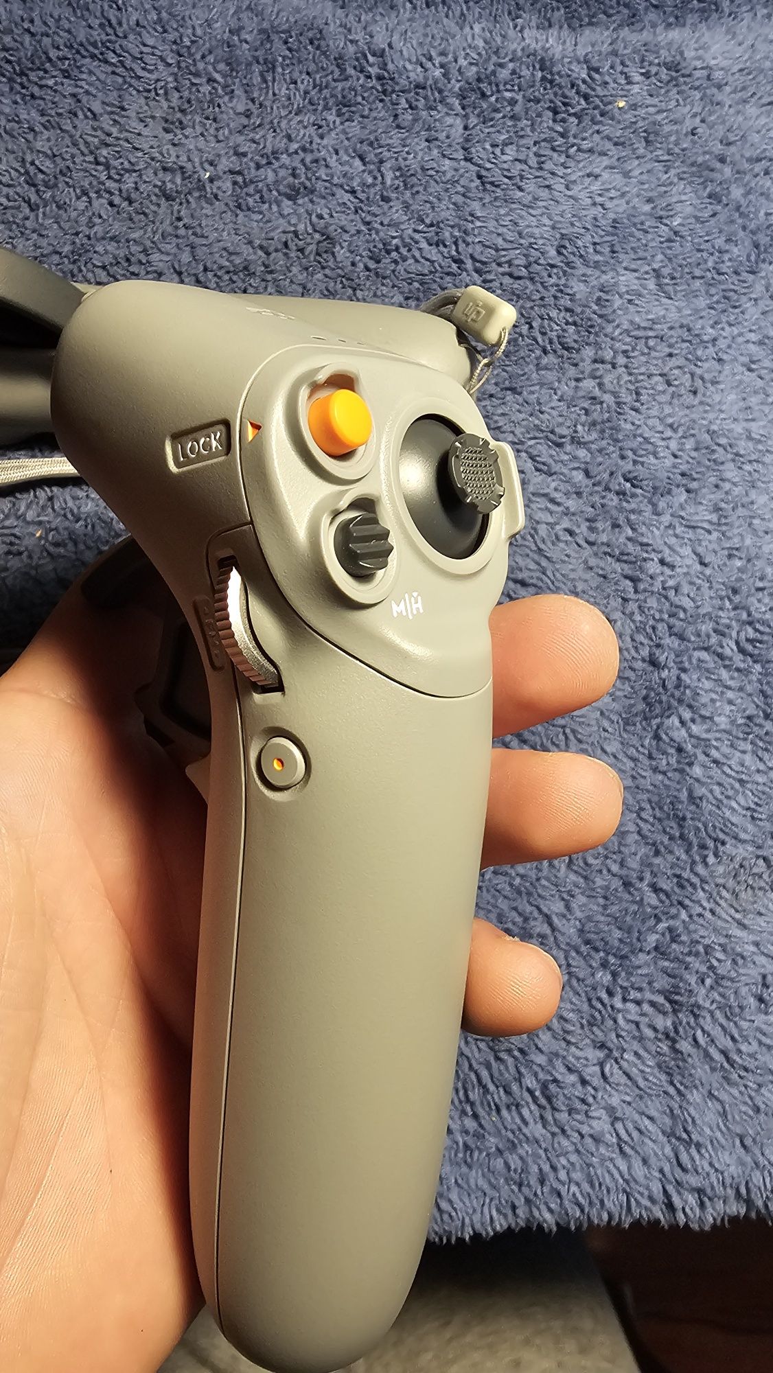 DJI motion controller  rc 1 rc 2 підходить для avata , fpv