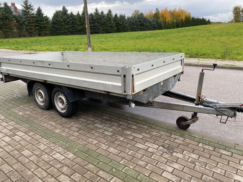Przyczepka samochodowa, platforma Humbaur 2500Dmc 3.75x1.80