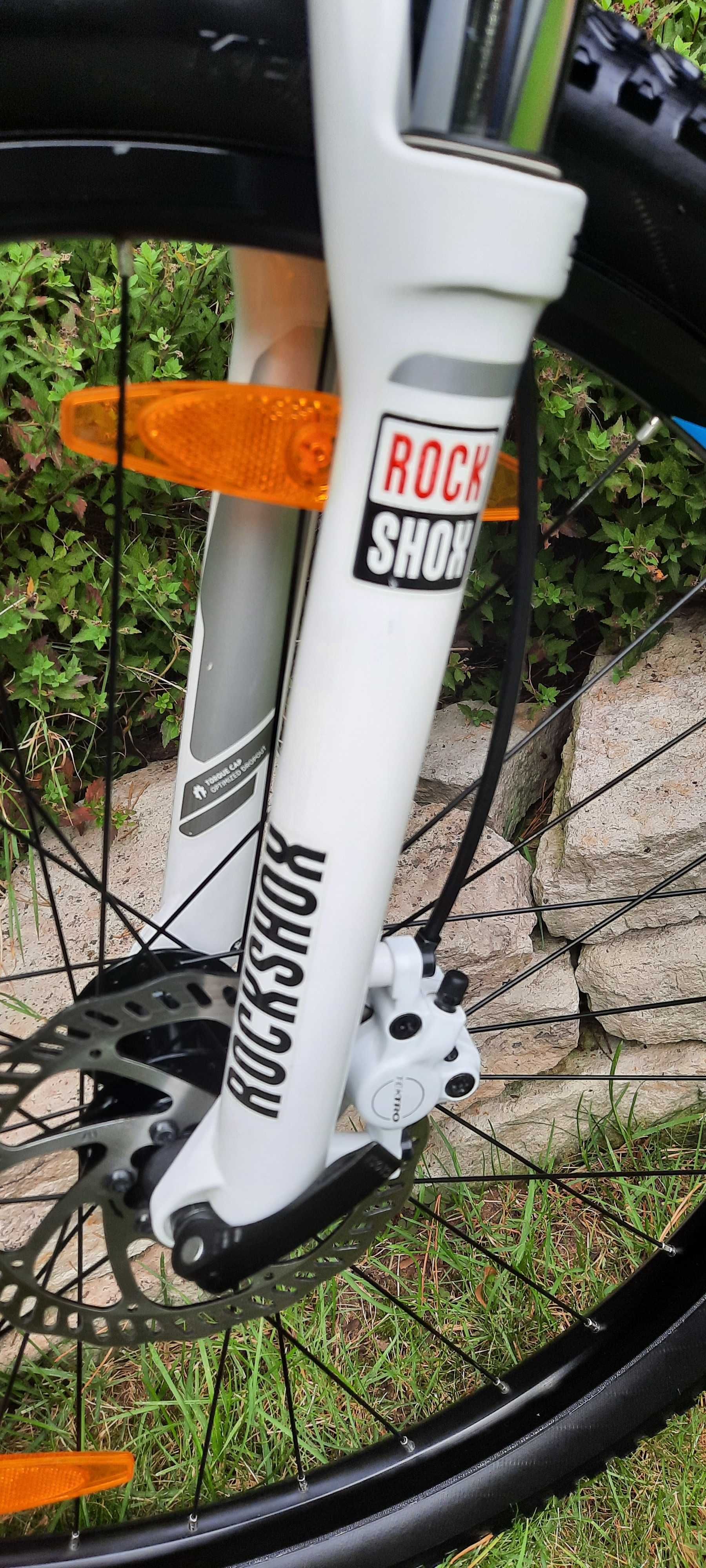 Giant Revel 0   Shimano Deore XT  ROCK SHOX  Hudraulika  Koła26 Rama M