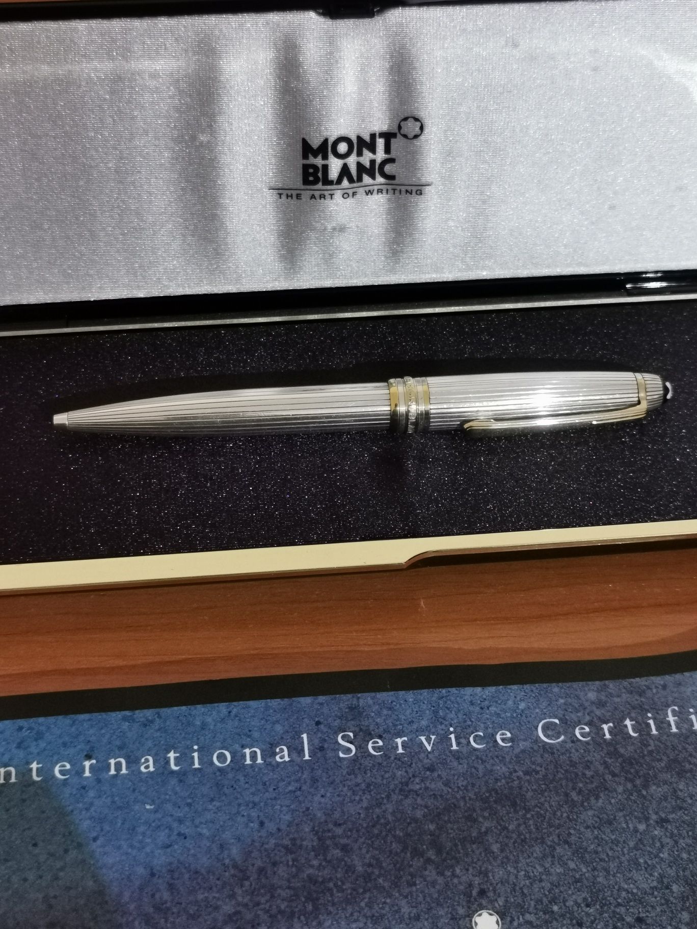 Esferográfica /caneta mont blanc meisterstuck  em prata