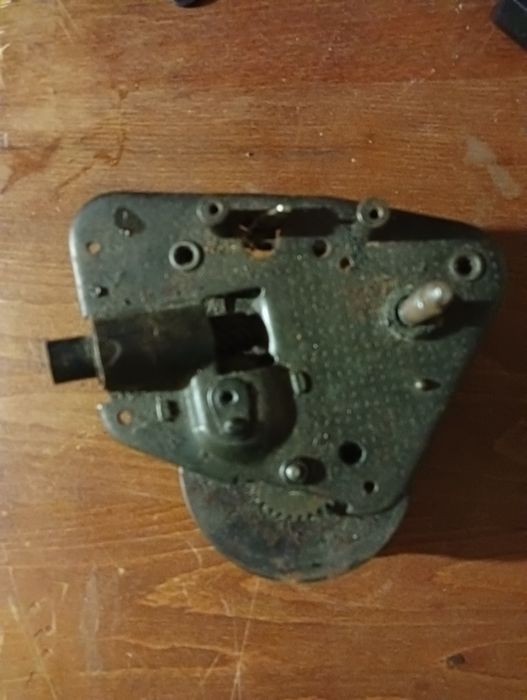 Двигун до патіфона МОЛОТ