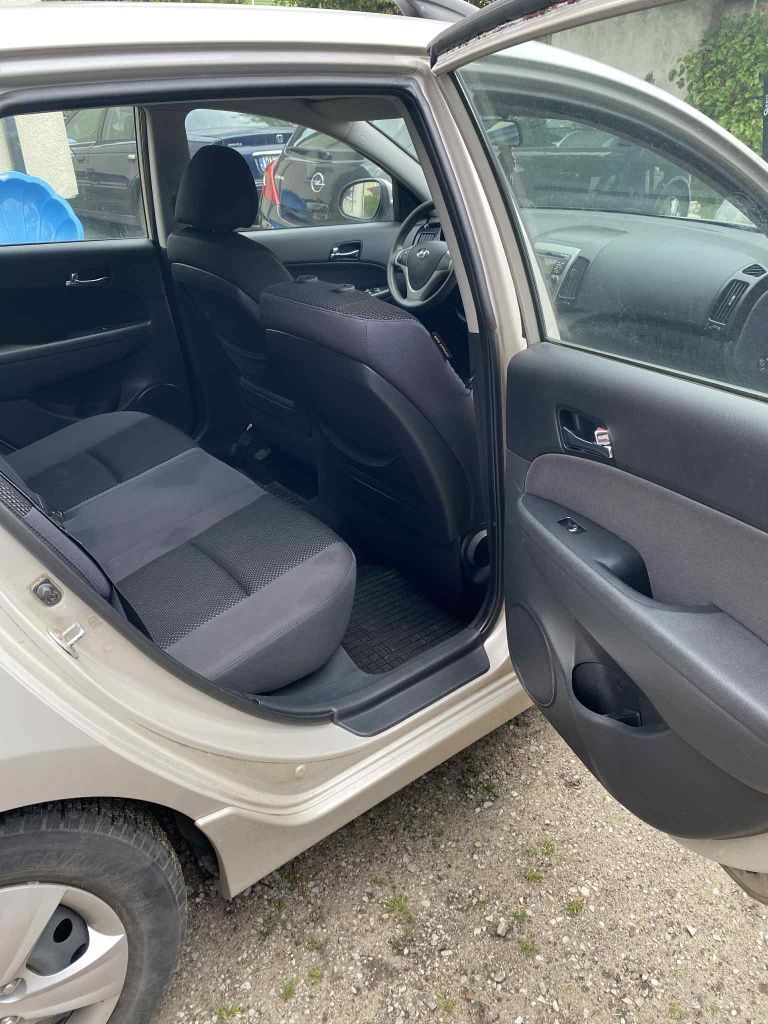 Hyundai i30 1.6 crdi