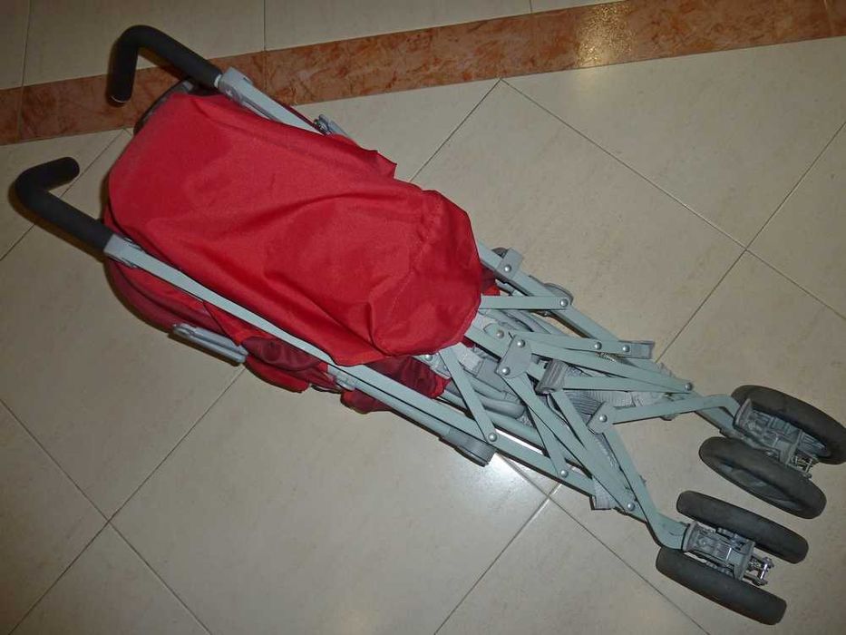 Carrinho de passeio Chicco London (rebatível)
