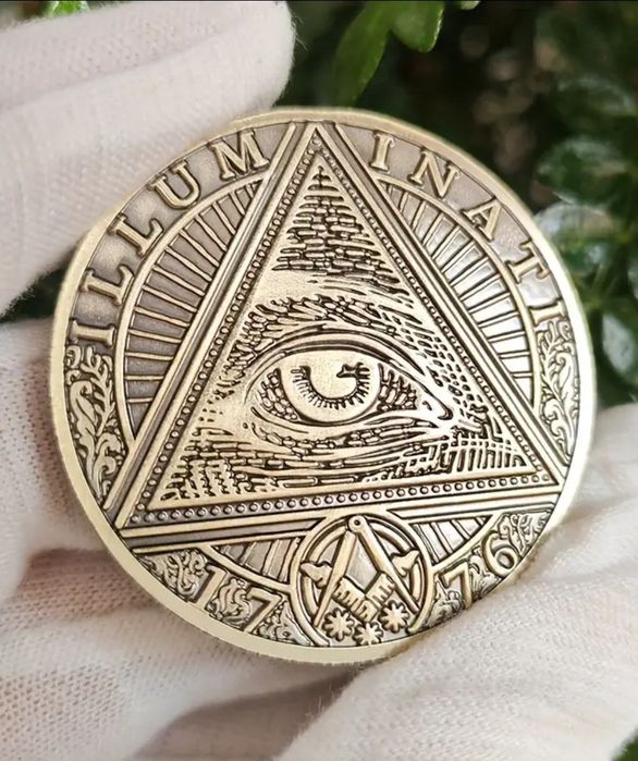 Коллекционная монета Всевидящее Око