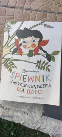 Książka śpiewnik z wartościową muzyką dla dzieci  pomelody