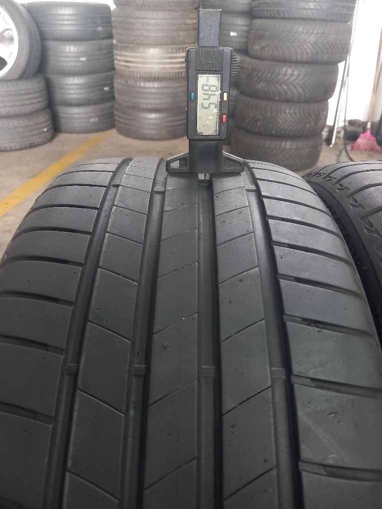 Pneus 225/40/18 Bridgestone Turanza T005