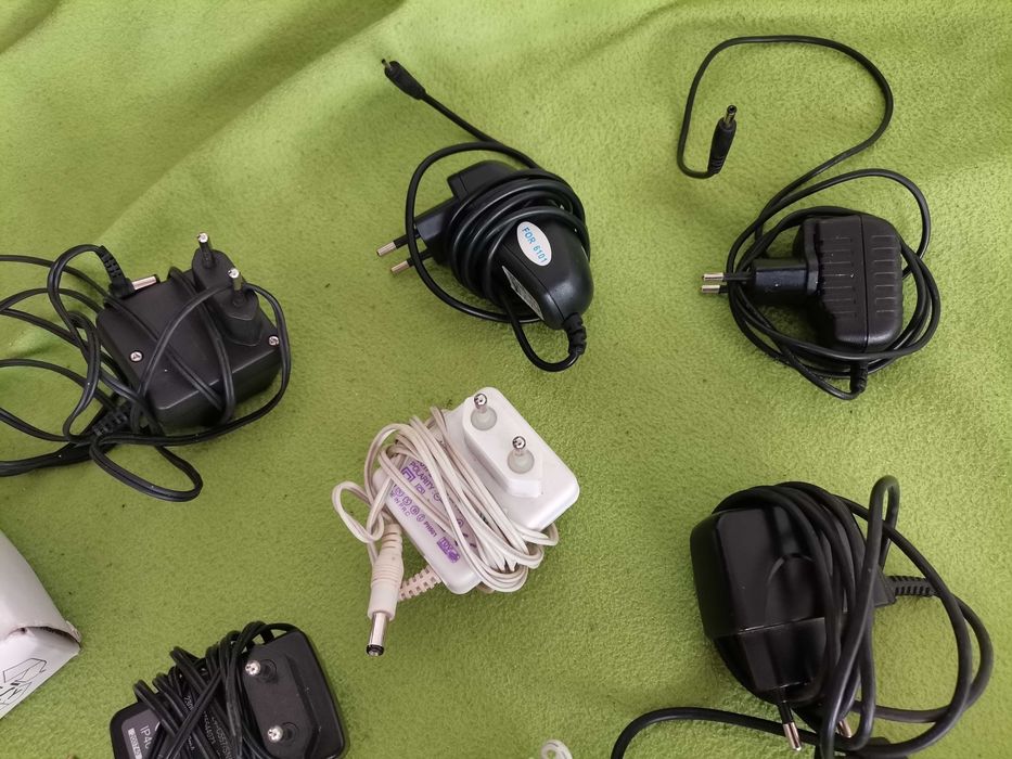 ładowarki do telefonu MOTOROLA LG Ericsson NOKIA Alcatel SAGEM 30 szt